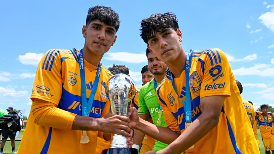 Tigres busca potenciar su talento juvenil: Los hermanos probarán suerte en un club que apuesta por jóvenes.