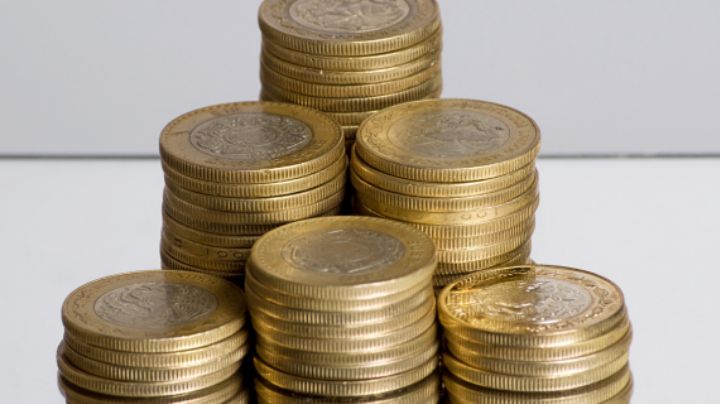 Peso mexicano avanza contra el dólar este 18 de junio