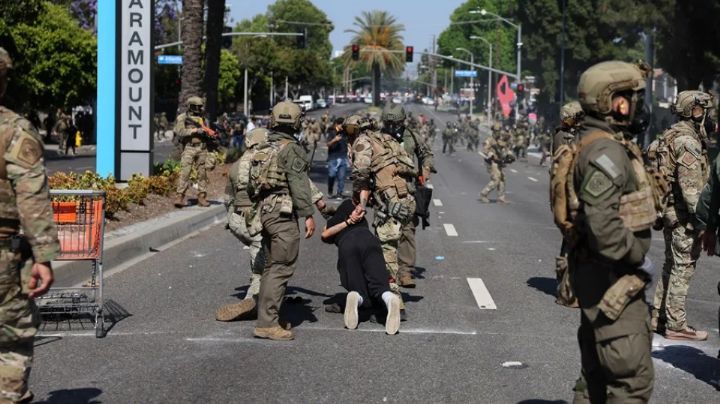 Guardia Nacional llega a Los Ángeles para calmar protestas por redadas migratorias