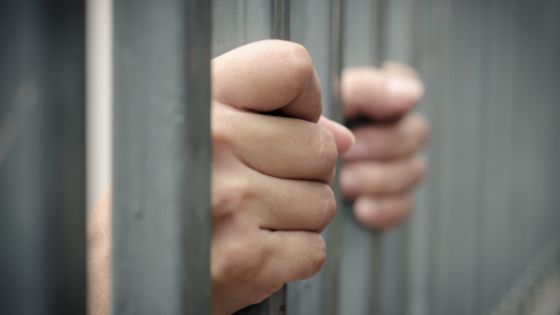Condenan en EU a 10 personas por traficar drogas de un cartel mexicano