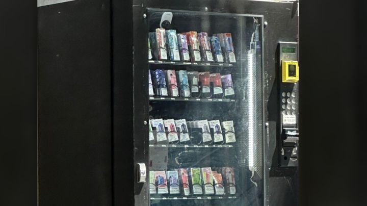 Persiste venta ilegal de vapeadores en Nuevo León