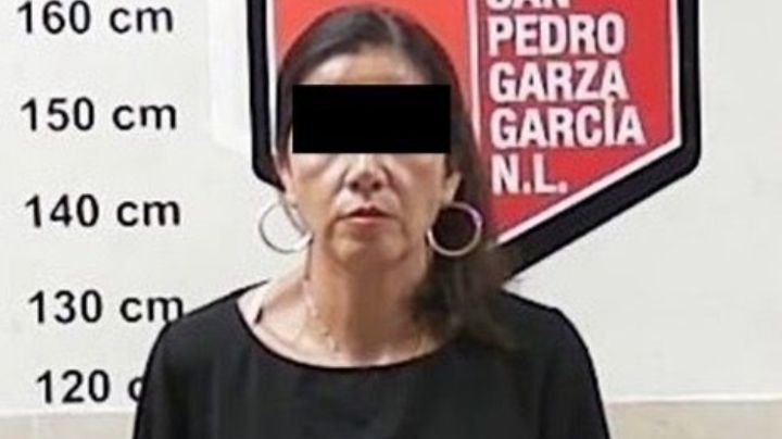 Detienen a mujer por intentar robar en supermercado en San Pedro