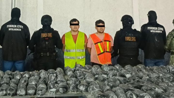 Caen dos hombres en posesión de 188 paquetes de cristal en Escobedo
