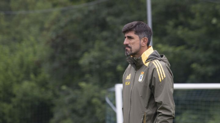 Ex técnico de Tigres, Veljko Paunovic, renueva con el Real Oviedo hasta 2026