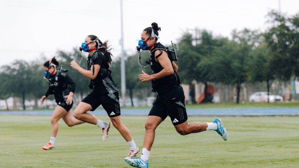 El equipo realizó pruebas de alta exigencia en la Unidad Osvaldo Batocletti; jugadoras como Jenni Hermoso y Mayor lideraron la jornada.