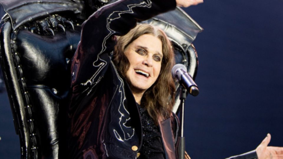 Ozzy Osborne (1948 - 2025).
