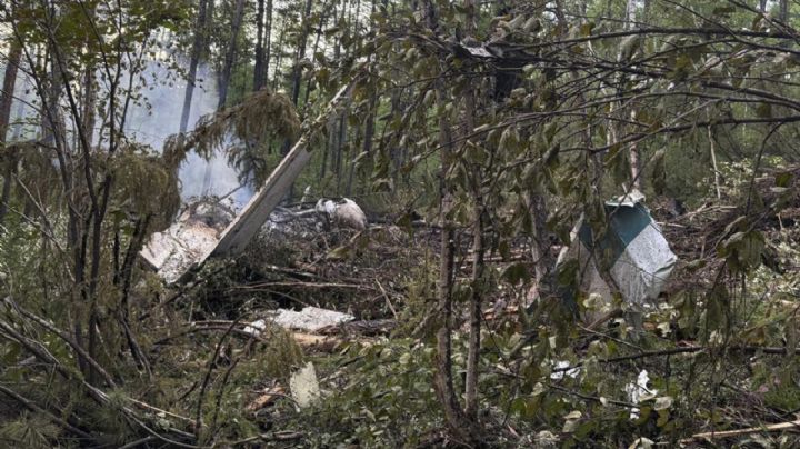 Se estrella avión con 43 personas a bordo en Rusia; descartan supervivientes