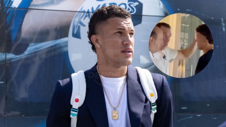 Nelson Deossa vio el partido de Rayados en el placo de la directiva