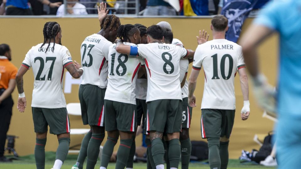 El brasileño marcó dos golazos y hundió las esperanzas de Fluminense en un duelo caluroso y vibrante en Nueva Jersey.