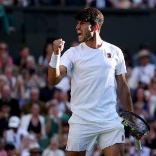 Alcaraz vence a Norrie en Wimbledon y vuela a Semifinales como favorito al título