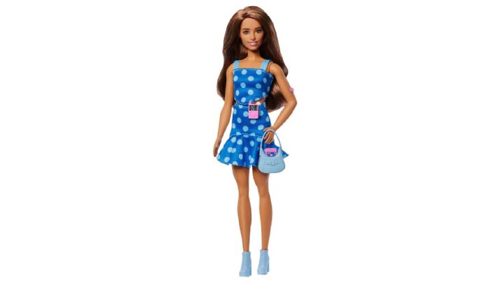 Lanza Barbie nueva muñeca inclusiva que padece diabetes tipo 1