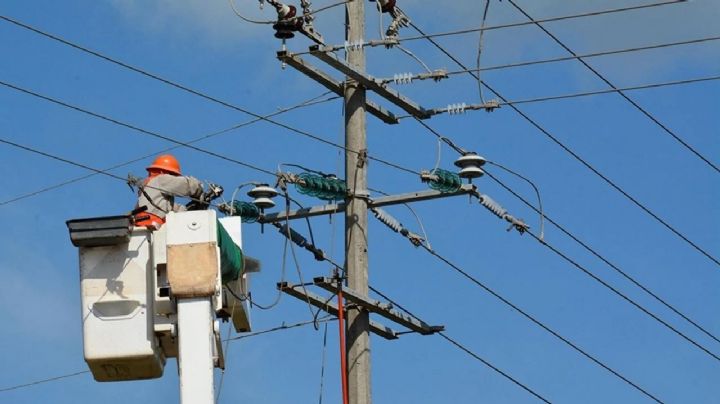 Tras más de un mes sin luz vecinos de Juárez se manifiestan ante la CFE