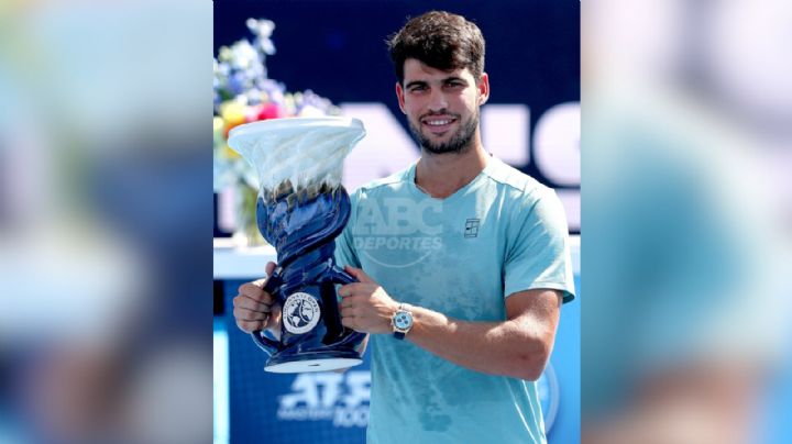 Alcaraz conquista Cincinnati tras el abandono de Sinner