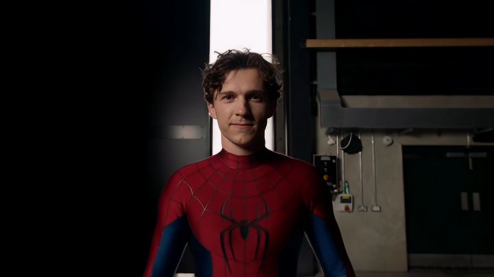 Tom Holland inicia nueva era de Spider-Man con sorprendente video desde el set en Glasgow