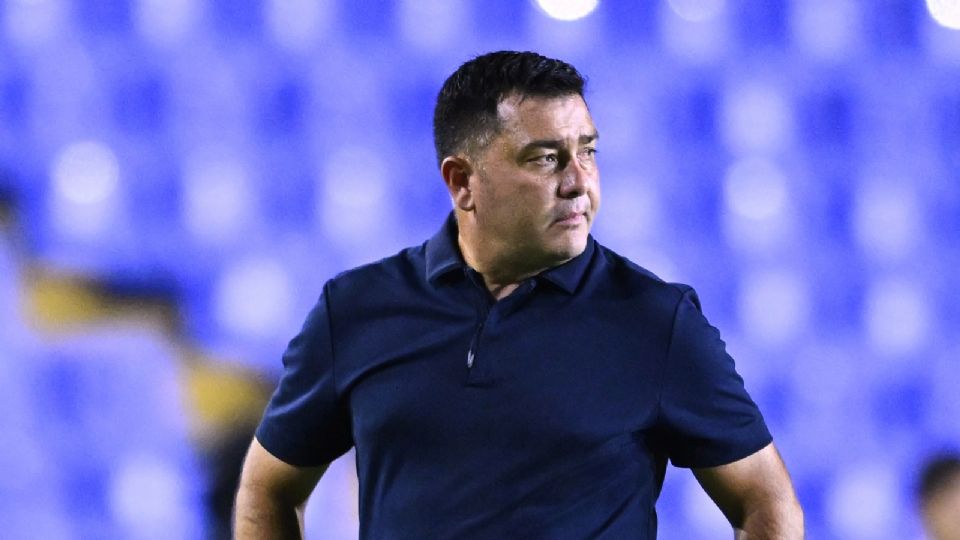 Tras golear 5-0 a Mazatlán, el DT de Tigres Femenil, Pedro Martínez Losa, analiza el triunfo, destacando la solidez defensiva y el trabajo de Jennifer Hermoso