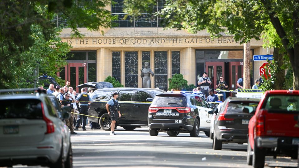EU investigará tiroteo en Minneapolis como posible crimen de odio y terrorismo.