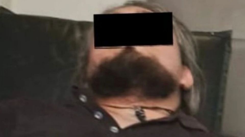 Policía herido.