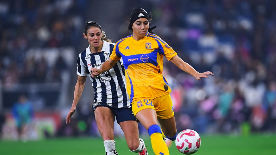 Tigres y Rayadas se enfrentan este domingo a las 19:00 h en el Universitario, en una edición con nuevas protagonistas.