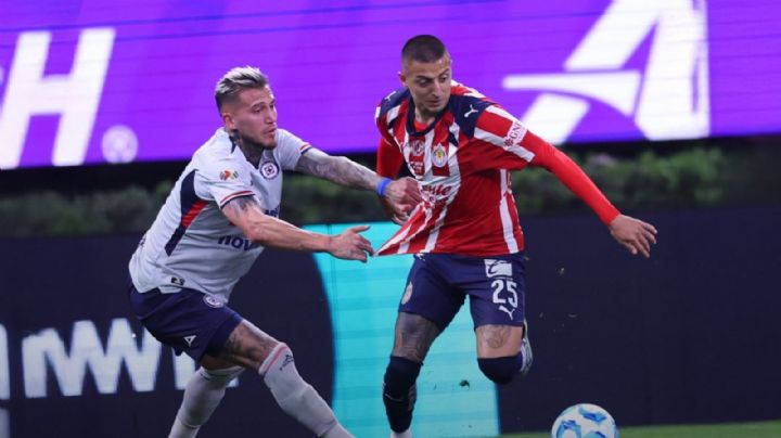 Cruz Azul hunde al Chivas de Gabriel Milito antes del Clásico ante América