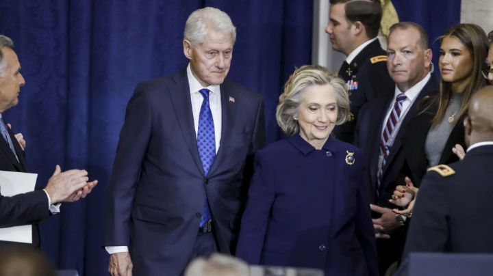 Citan a los Clinton por el caso Epstein
