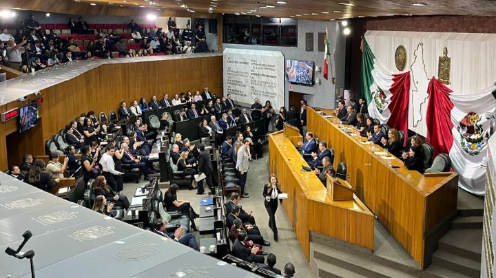 Inicia nuevo periodo legislativo; diputados buscan dejar conflictos atrás