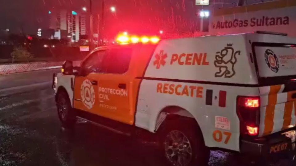 Unidad de Protección Civil de Nuevo León en Operativo Carrusel.