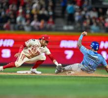 Diablos Rojos golpean primero: triunfo 8-4 sobre Charros en la Serie del Rey 2025