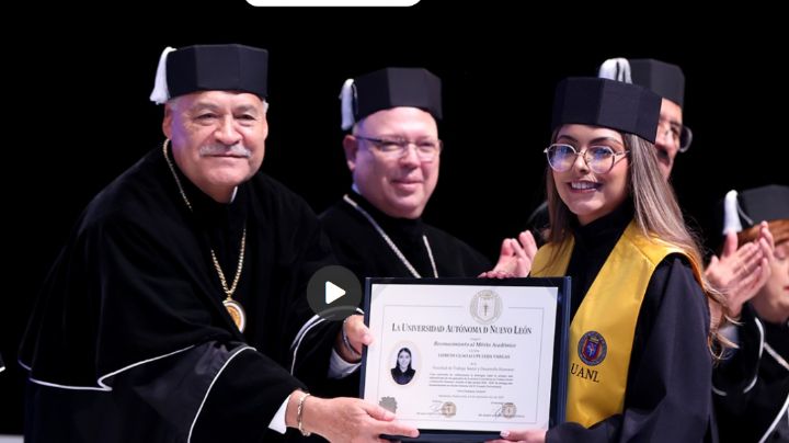 Reconoce UANL mérito académico de egresados