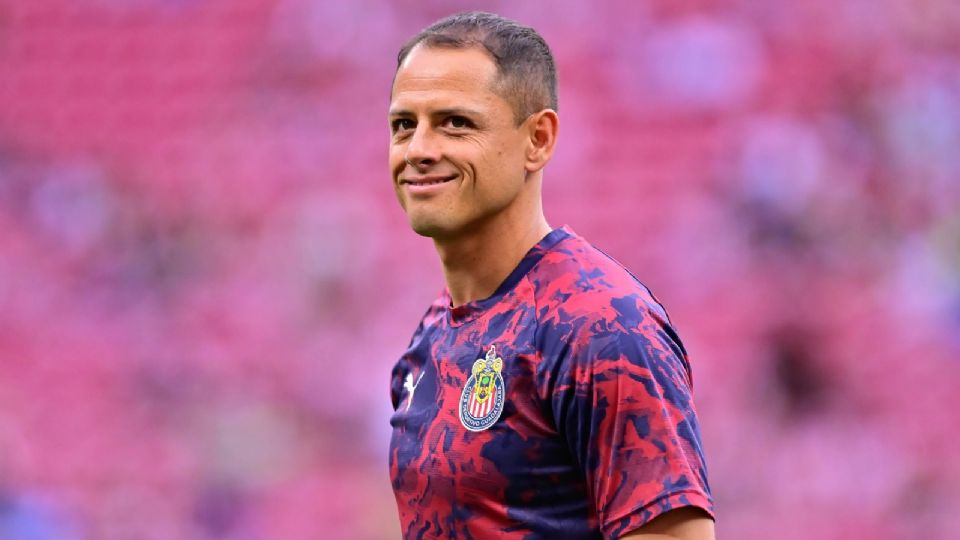 A sus 37 años, el delantero busca prolongar su carrera en Europa y ya fue ofrecido a equipos ingleses.