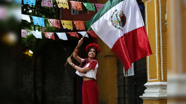 Nueve de cada 10 mexicanos se sienten orgullosos de su país: Encuesta Poligrama