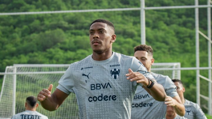 Anthony Martial no terminó entrenamiento por un mal estar estomacal