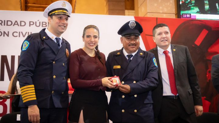 Diputada denuncia comentarios recibidos tras usar minifalda en evento público
