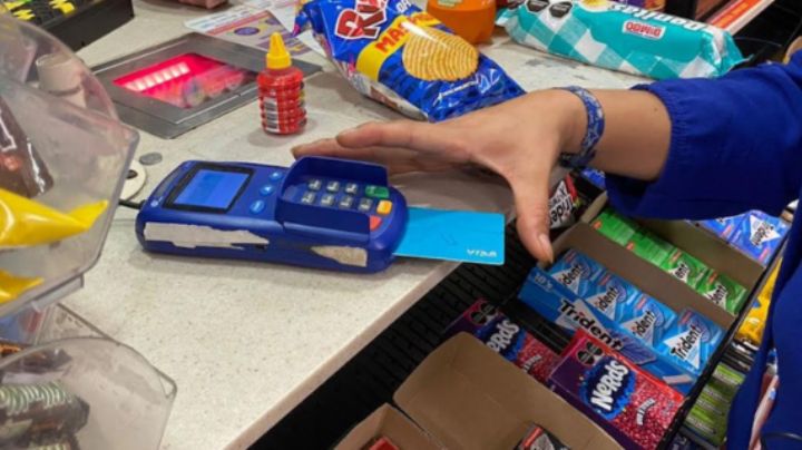 Profeco emite alerta en NL sobre cobros indebidos en pagos con tarjeta