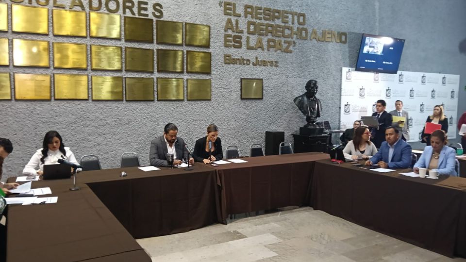 Comisiones Unidas de Legislación y Puntos Constitucionales del Congreso del Estado