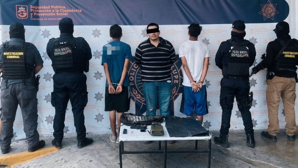 Los detenidos quedaron a disposición de las autoridades.