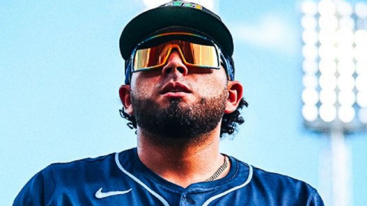 Jonathan Aranda regresó de su lesión conectando cuadrangular en Grandes Ligas