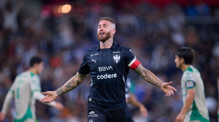 Liga MX: Afición de Rayados abuchea a Sergio Ramos en el 'Gigante de Acero'