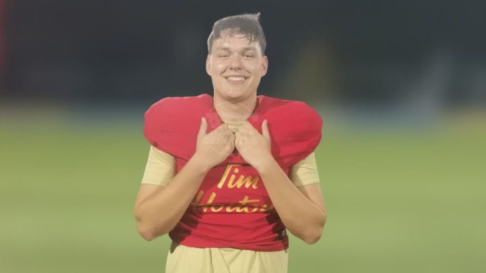 El joven mariscal se integra a los Auténticos Tigres con sangre de NFL y hambre de protagonismo.
