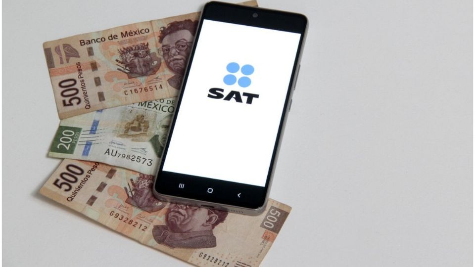El SAT revisa todos los depósitos de dinero hechos a cuentas bancarias
