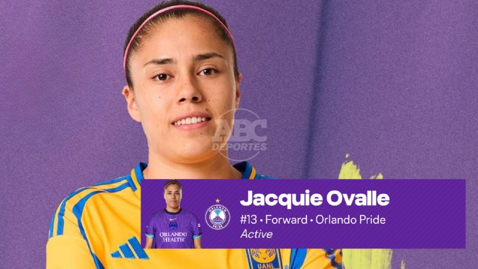 La atacante mexicana ya tiene visa y debutaría este domingo con Orlando Pride.