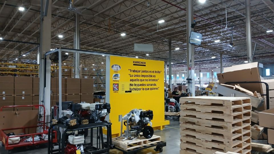 Pierden empresas de NL hasta 5 días de producción por apagones