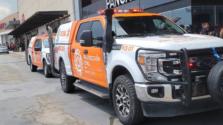 Desalojan a 130 personas por conato de incendio en plaza comercial en San Nicolás