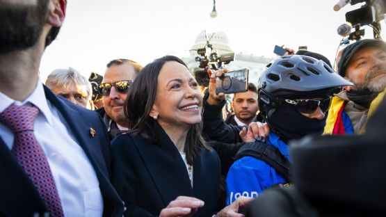 María Corina Machado le ofrece a Trump la medalla del Nobel de la Paz