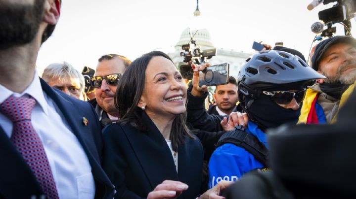 María Corina Machado le ofrece a Trump la medalla del Nobel de la Paz