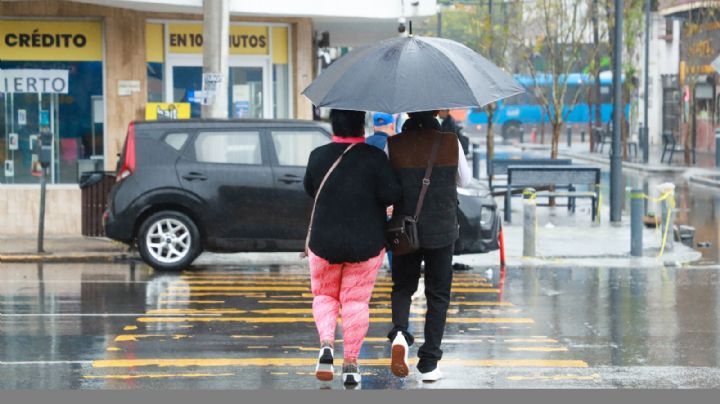 ¡Alista tu paraguas! Pronostican lluvia para Nuevo León, ¿a partir de cuándo?