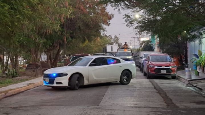 Fiscalía catea vivienda en San Bernabé, en Monterrey