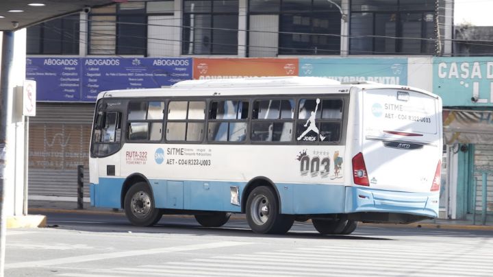 Pasajero se resiste a asalto y es acuchillado dentro de camión en Monterrey