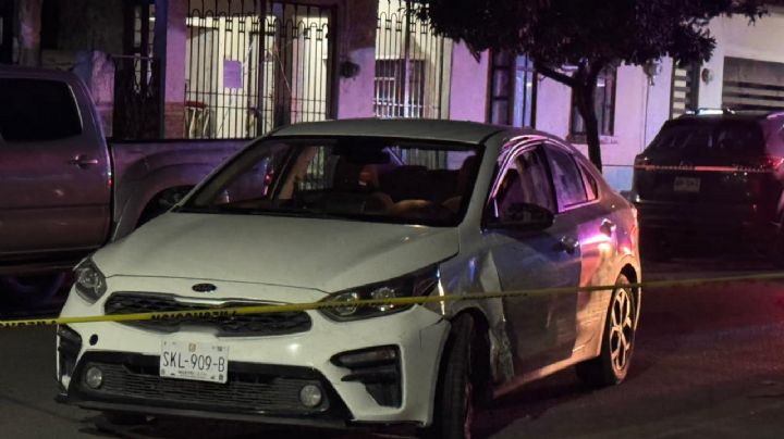 Detienen a dos tras persecución en Monterrey; intentaron huir por techos