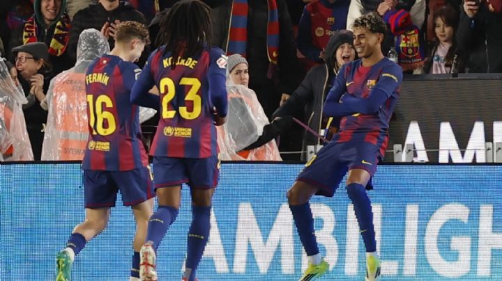 Barcelona golea 3-0 a Real Oviedo y se afianza en el liderato de España