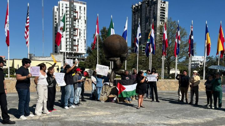 Protestan en contra de lo sucedido en Venezuela este sábado 3 de enero
